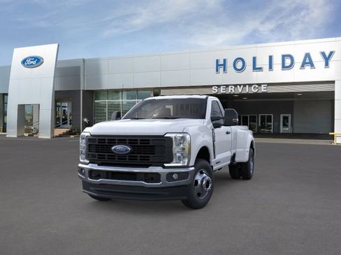 New 2026 Ford F350 XL w/ FX4 Off-Road Package AWD/4WD image 2