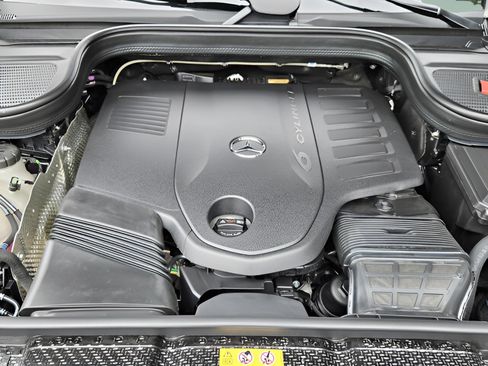 New 2026 Mercedes-Benz GLS 450 GLS 450 image 30