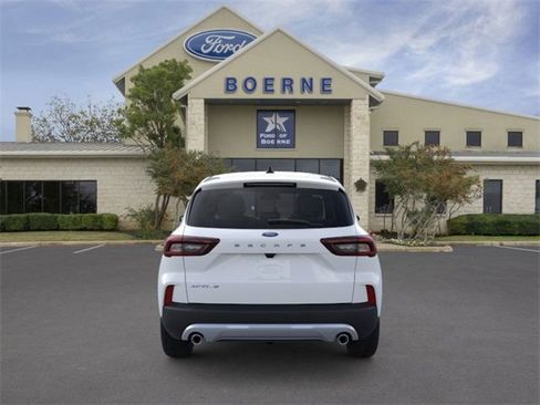 New 2026 Ford Escape Active image 5