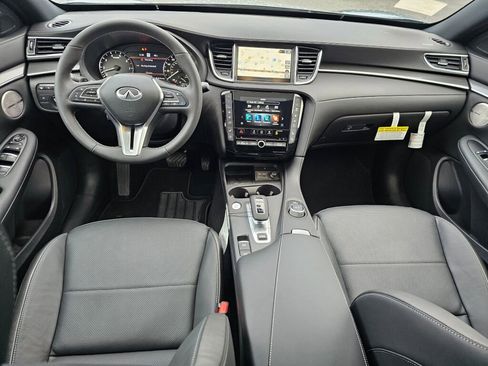 New 2025 INFINITI QX55 Essential image 23
