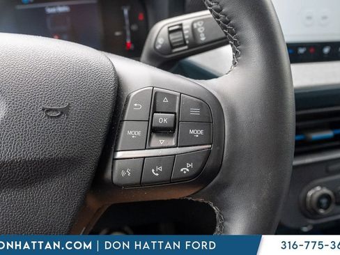 Certified 2025 Ford Maverick XLT w/ XLT Luxury Package AWD/4WD image 14