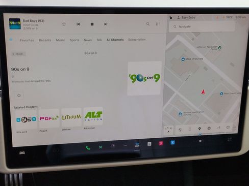 Used 2021 Tesla Model S Plaid image 23