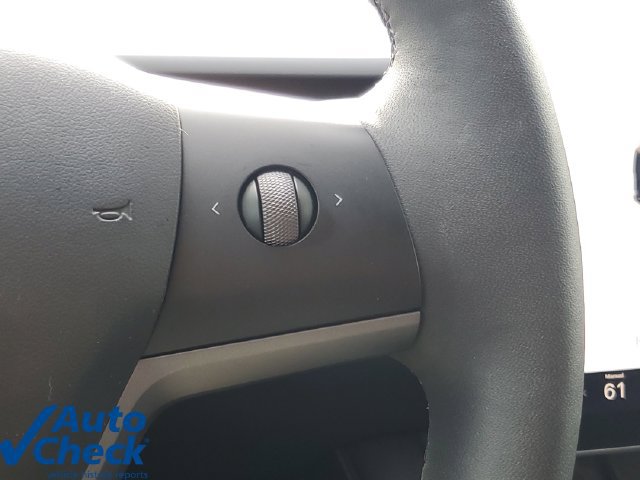 Used 2023 Tesla Model Y Long Range AWD/4WD image 21