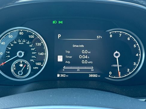 Used 2024 Genesis GV80 2.5T image 38