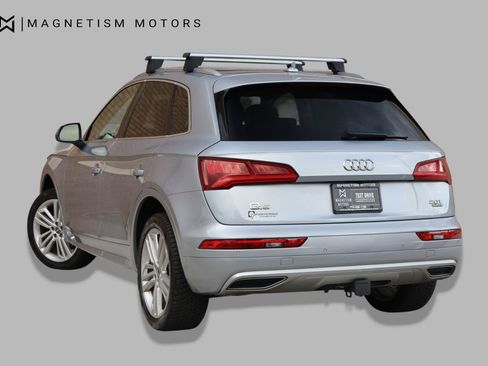 Used 2018 Audi Q5 Prestige AWD/4WD image 8