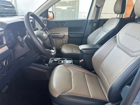 Used 2025 Ford Maverick Lariat w/ 4K Tow Package AWD/4WD image 23