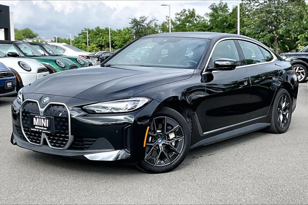 Used 2023 BMW i4 eDrive35 w/ Parking Assistance Package RWD image 2