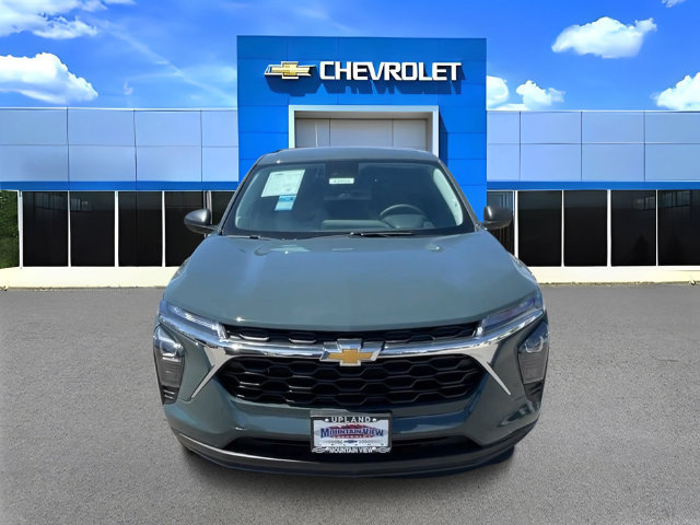 New 2026 Chevrolet Trax LS w/ Driver Confidence Package FWD image 9
