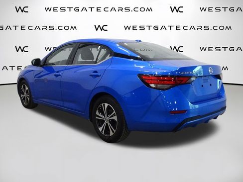 Used 2023 Nissan Sentra SV image 3