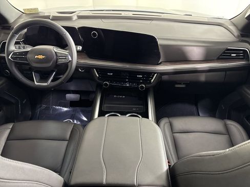 Used 2025 Chevrolet Tahoe LT w/ Comfort Package image 15