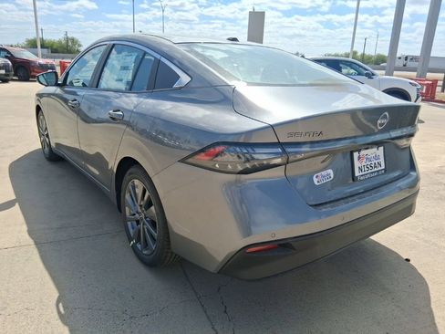 New 2026 Nissan Sentra SL w/ Floor Mat Package FWD image 4