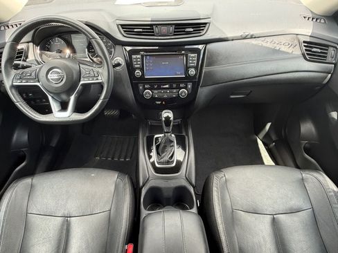 Used 2017 Nissan Rogue SL w/ SL Premium Package AWD/4WD image 15