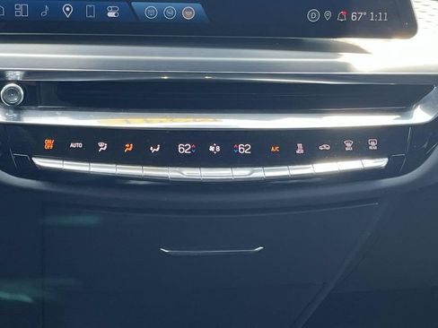 Certified 2024 Cadillac Lyriq Sport RWD image 18