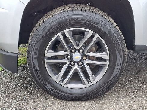 Used 2019 Chevrolet Colorado W/T w/ Custom Special Edition AWD/4WD image 8