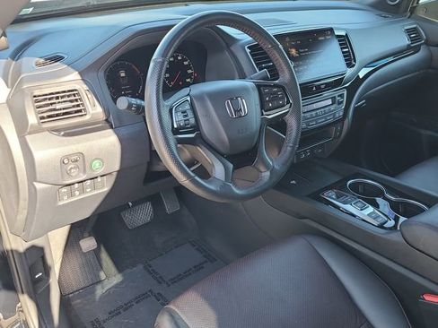 Used 2024 Honda Ridgeline Black Edition image 19