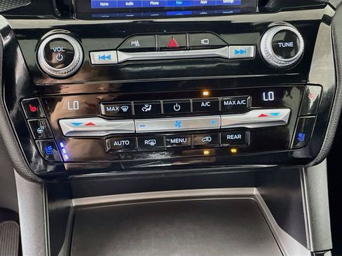 Used 2021 Ford Explorer ST w/ Equipment Group 401A AWD/4WD image 9