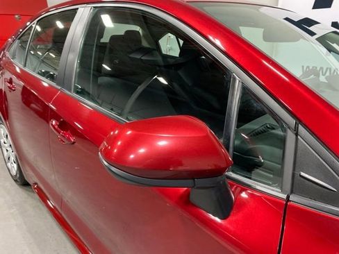Used 2023 Toyota Corolla LE FWD image 31