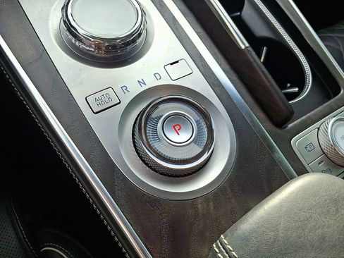 Used 2024 Genesis GV80 3.5T Prestige Signature image 15