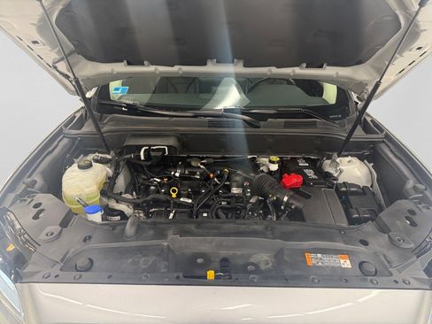 Used 2022 Lincoln Nautilus Reserve image 5