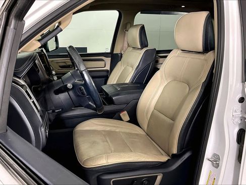 Used 2019 RAM 1500 Limited image 8