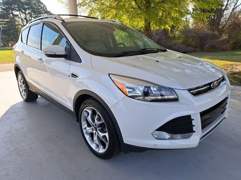 Used 2015 Ford Escape Titanium w/ Equipment Group 301A image 1
