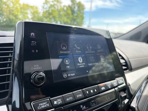 Certified 2024 Honda Odyssey Touring image 32