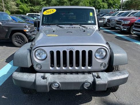 Used 2018 Jeep Wrangler Sport AWD/4WD image 10