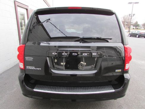 Used 2017 Dodge Grand Caravan SE w/ Power Window Group image 3