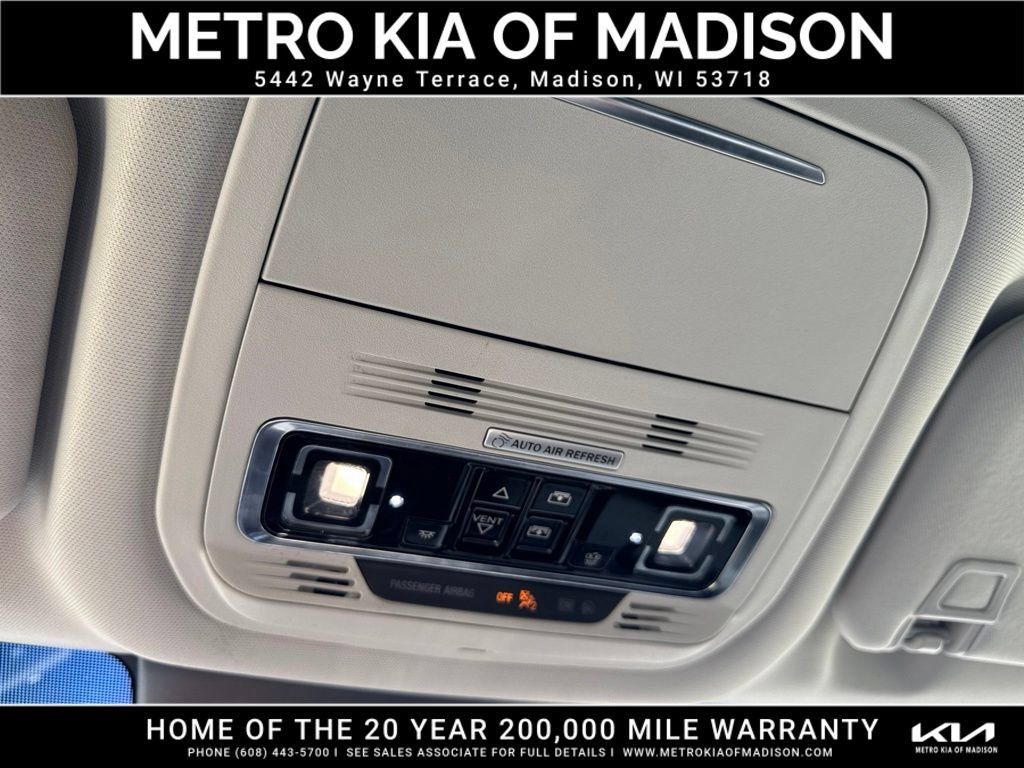 Used 2024 Lincoln Nautilus Premier w/ Equipment Group 102A AWD/4WD image 34