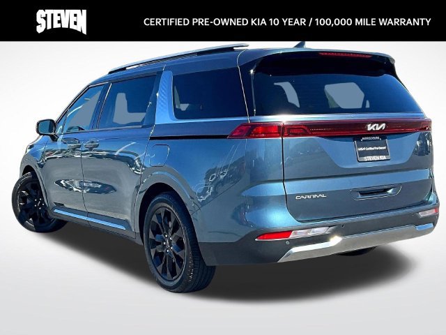 Certified 2023 Kia Carnival SX FWD image 5