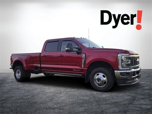 Used 2025 Ford F350 Lariat w/ Lariat Ultimate Package image 2