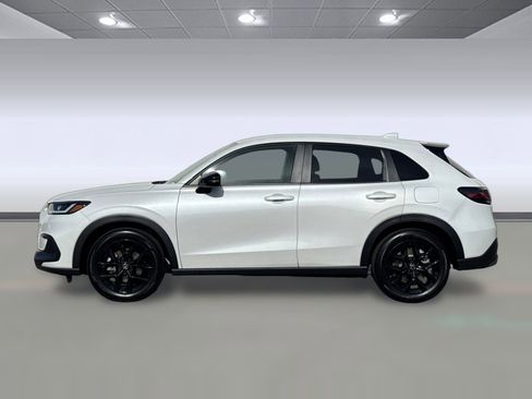 Certified 2025 Honda HR-V Sport image 2