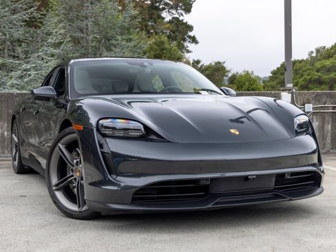 Certified 2023 Porsche Taycan 4S w/ Premium Package AWD/4WD image 9