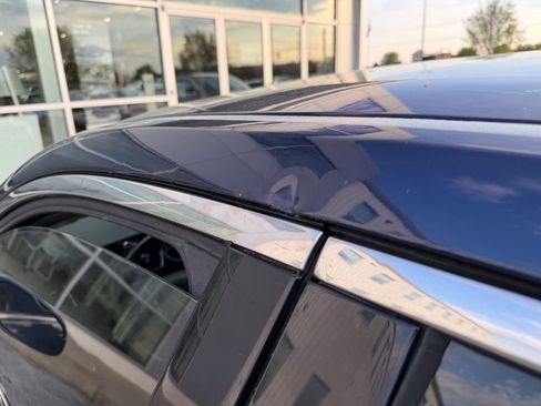 Used 2011 Ford Taurus Limited image 14