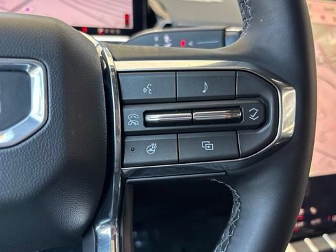 Used 2026 GMC Sierra EV Elevation AWD/4WD image 27
