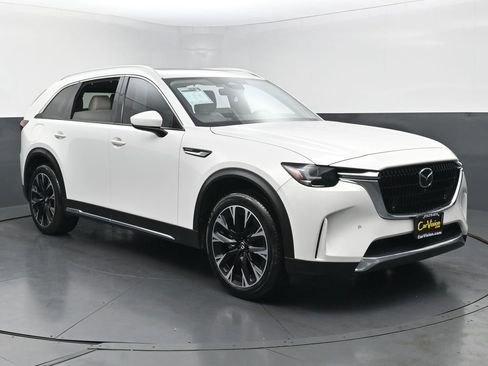 Used 2024 MAZDA CX-90 Plug-In Hybrid w/ Premium Plus image 3