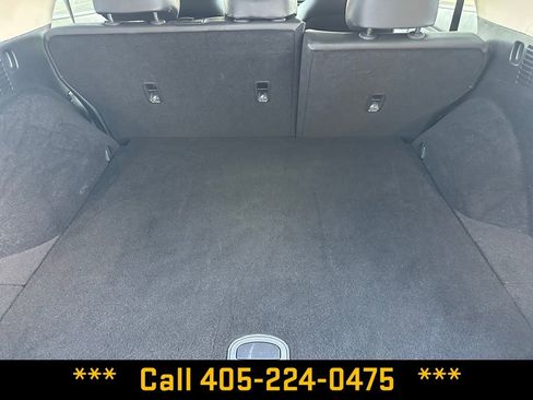 Used 2025 Genesis GV70 2.5T image 9