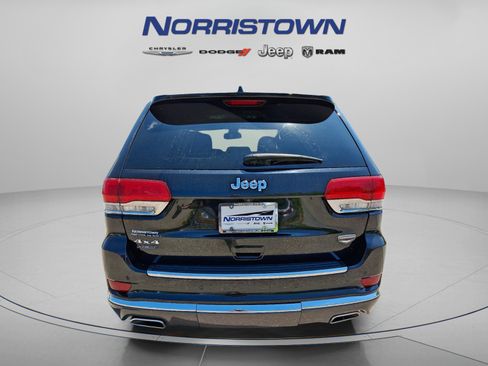 Used 2014 Jeep Grand Cherokee Summit AWD/4WD image 5