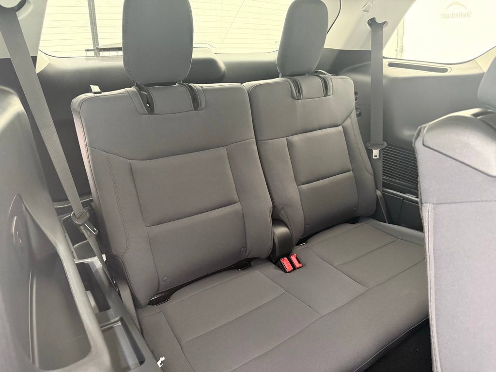 New 2025 Ford Explorer Active AWD/4WD image 19