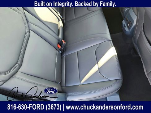New 2025 Ford Maverick Lariat w/ Black Appearance Package AWD/4WD image 28