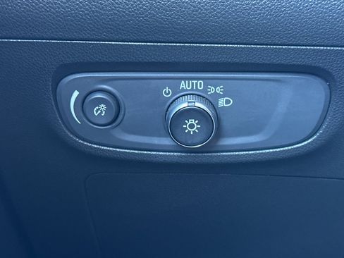 Used 2024 Buick Encore GX Preferred image 35