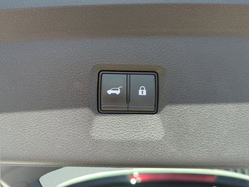 Used 2023 INFINITI QX60 Pure image 18