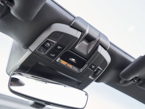 Used 2024 Porsche 911 Carrera GTS w/ Premium Package image 70