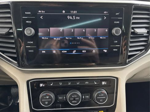 Used 2022 Volkswagen Atlas SE AWD/4WD image 19