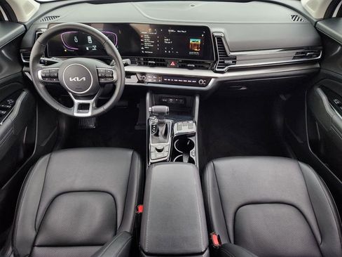 Used 2025 Kia Sportage EX FWD image 22