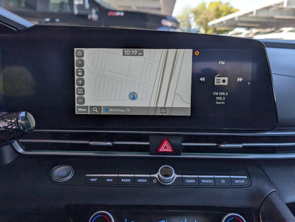 Used 2025 Hyundai Elantra SEL FWD image 7