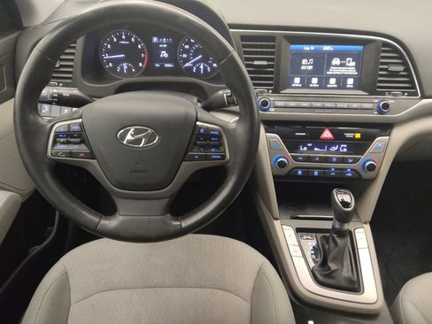 Used 2017 Hyundai Elantra SE w/ SE A/T Tech Package 03 FWD image 22