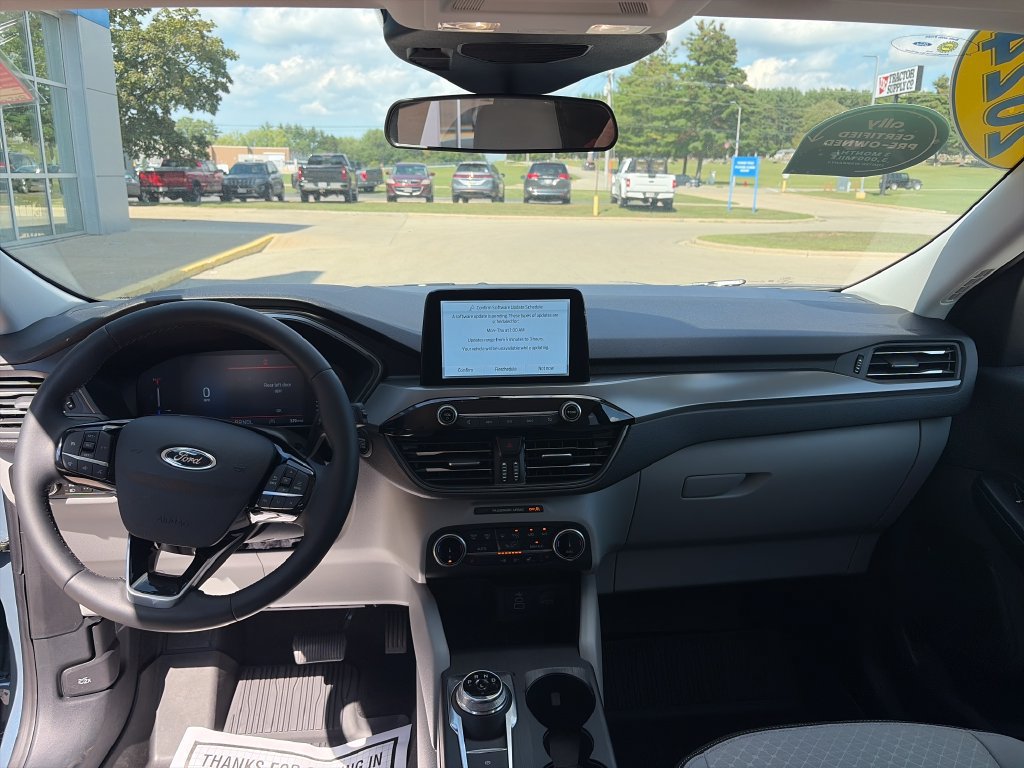 Used 2024 Ford Escape Active AWD/4WD image 12