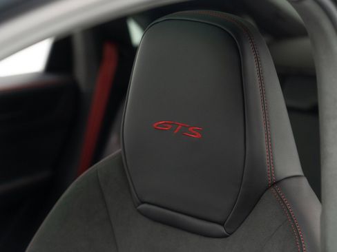 New 2026 Porsche Cayenne GTS AWD/4WD image 19