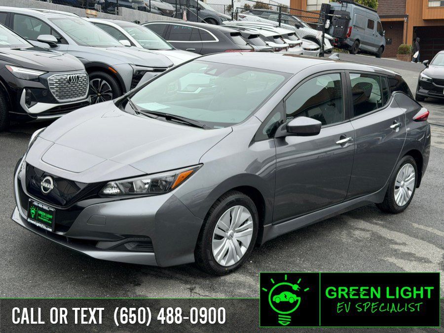 Used 2025 Nissan Leaf S FWD image 1